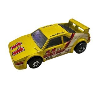 MATCHBOX 1981 YELLOW BMW M 1 #11 GOOD YEAR BOSCH M1